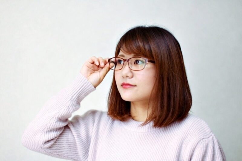 乃木坂46高山一実がqさまのメガネ姿がかわいい どこのブランド おもしろネタブログ